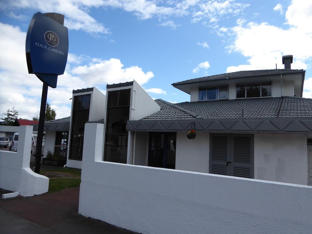 Four Canoes Hotel Rotorua Dış mekan fotoğraf