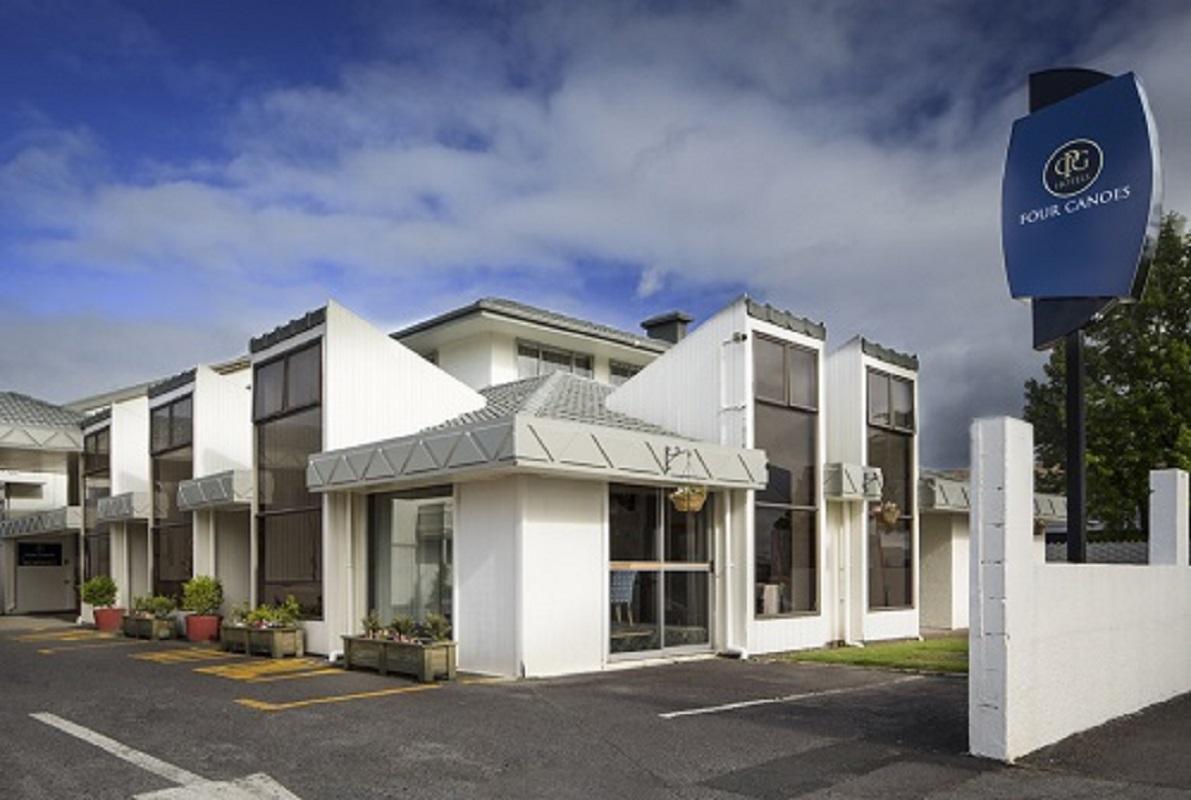 Four Canoes Hotel Rotorua Dış mekan fotoğraf